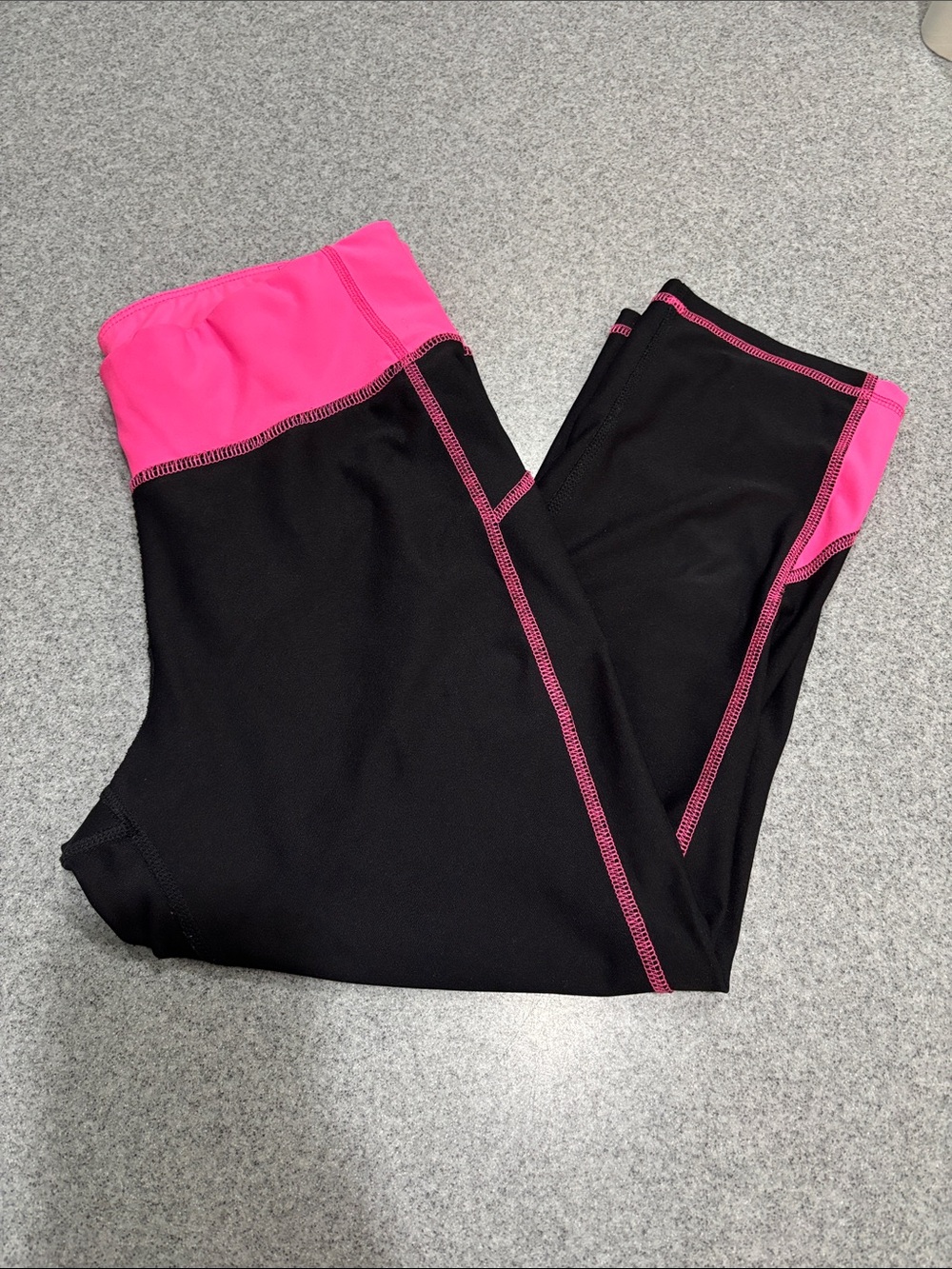 Xersion Women’s Capri Leggings